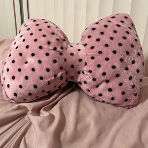 Hair Bow pillow 🎀